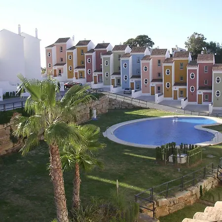 Villa 3 Storey Townhouse - Costa Del Sol