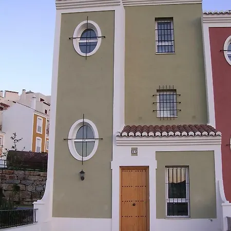 Villa 3 Storey Townhouse - Costa Del Sol